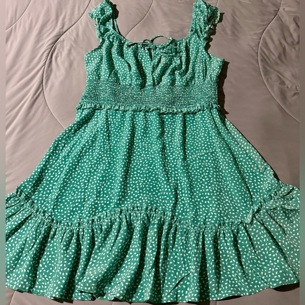 Cute Dress-green with white tear drops.